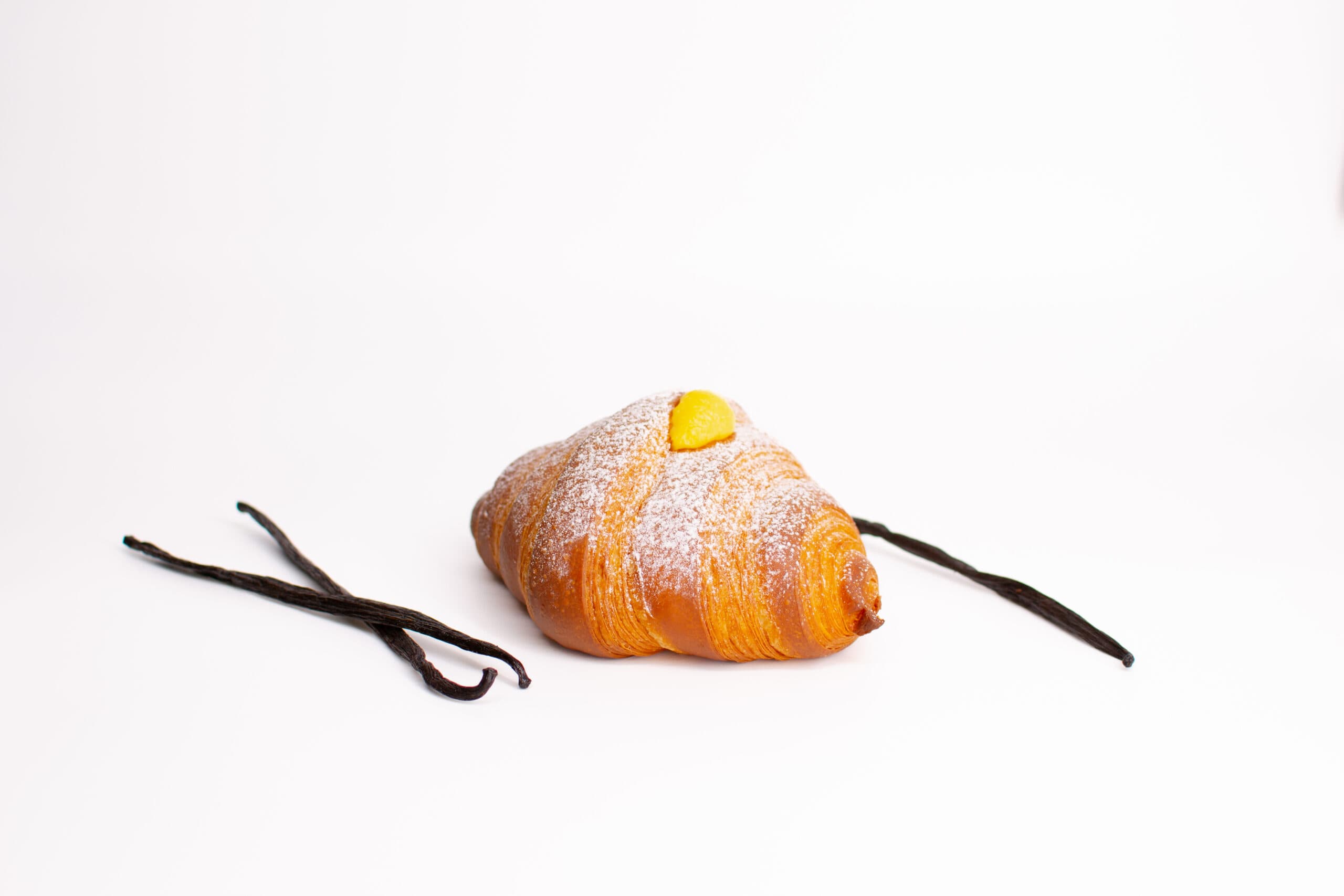 CROISSANT ALLA CREMA